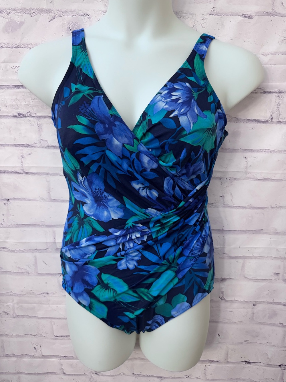 Miraclesuit 16 Flamenco Oceanus One Piece Swimsuit Blue Floral Slimming Modern